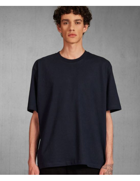 B&C | E220 Oversized