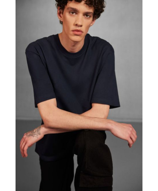 B&C | E220 Oversized