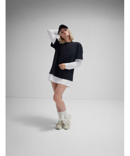 B&C | E220 Oversized