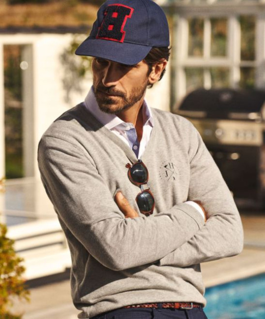 James Harvest | Ashland V-Neck
