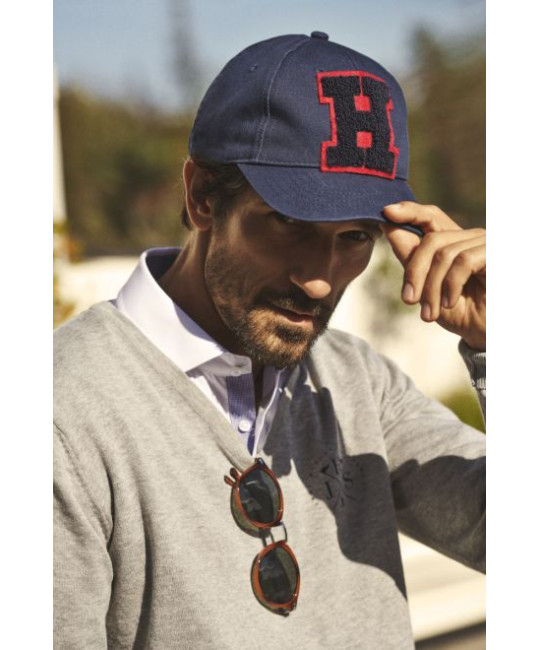 James Harvest | Ashland V-Neck